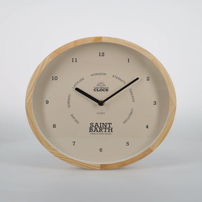 1 Horloge Classique Offerte